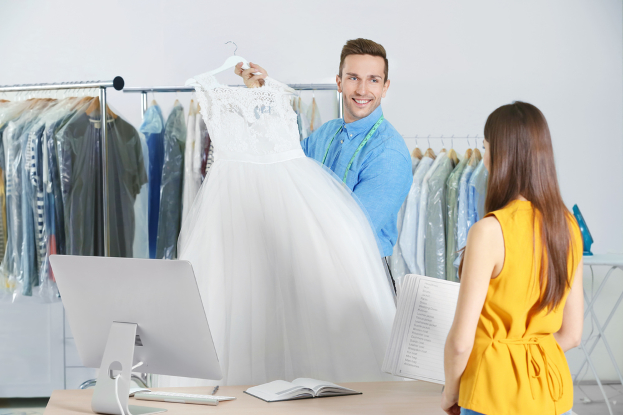 Limpieza y cuidado del vestido de novia